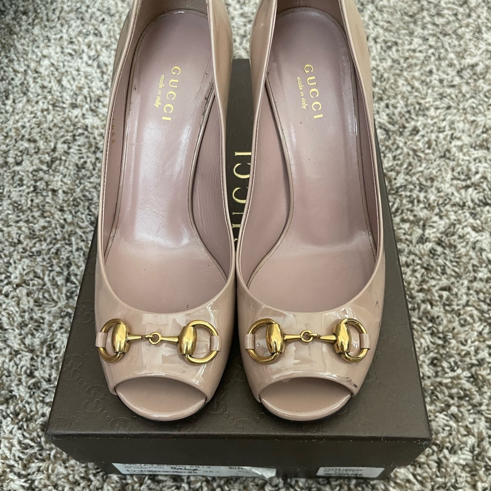 Gucci Women's Nude Peep-Toe Heels with Gold Accents